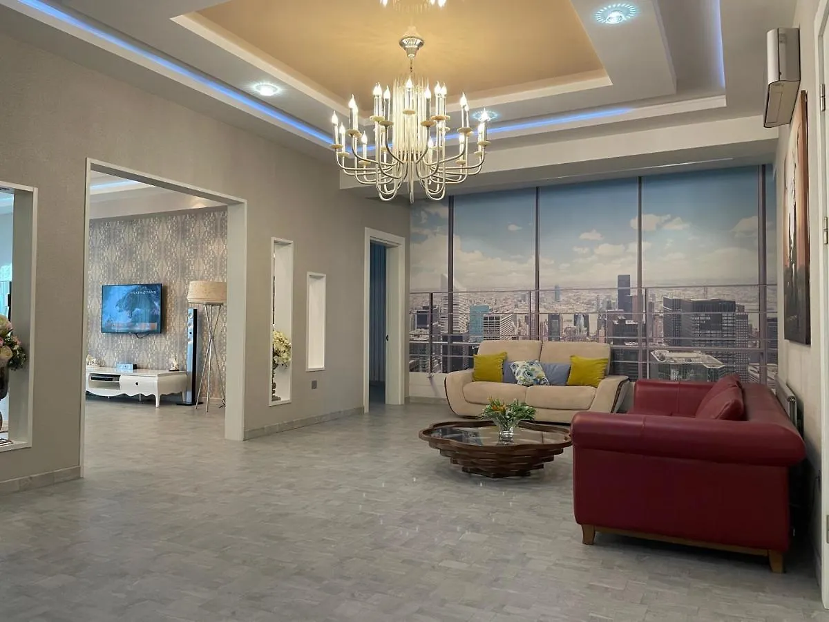 Megafun Lux Apartment Baku
